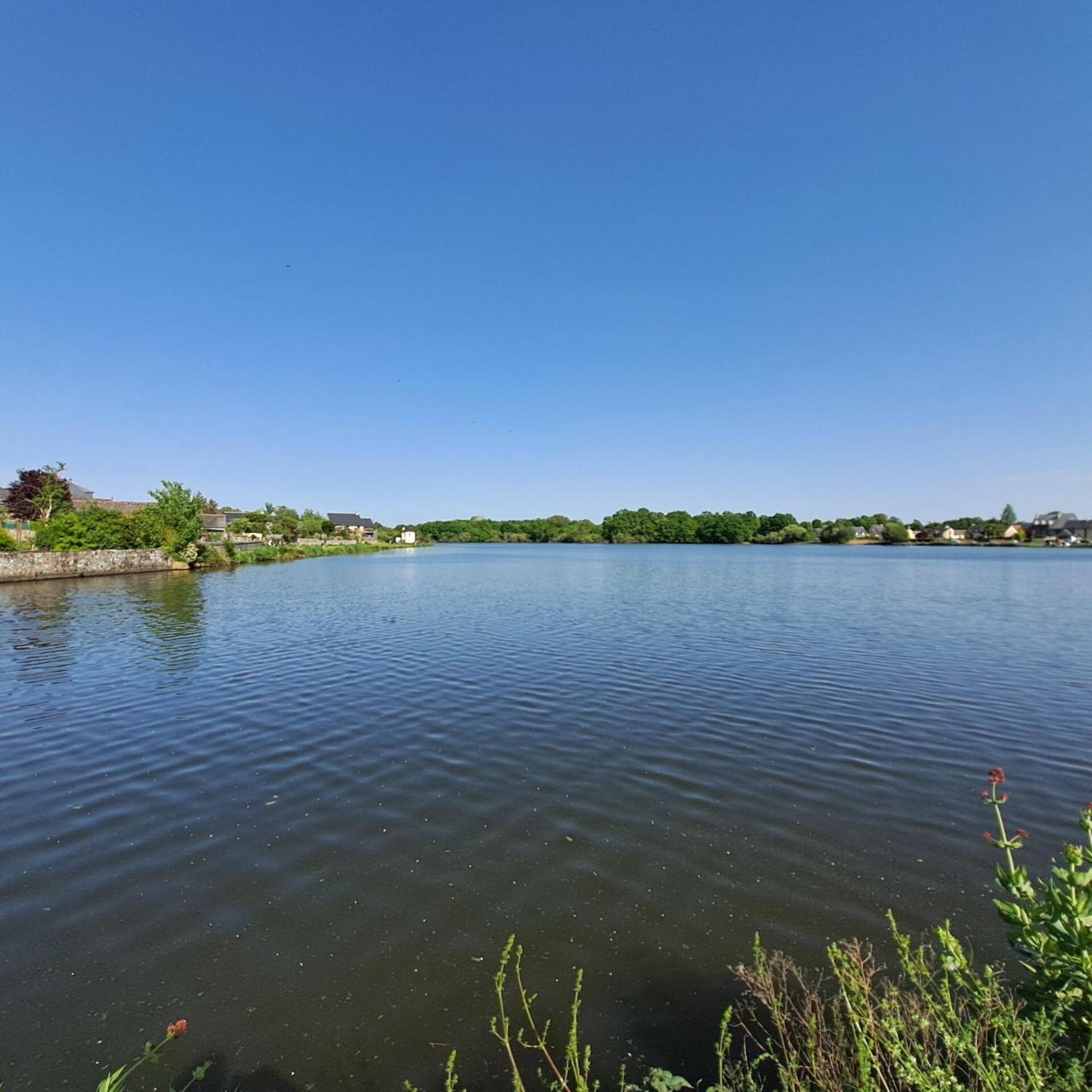 Le Lac Cherrueix Exteriér fotografie